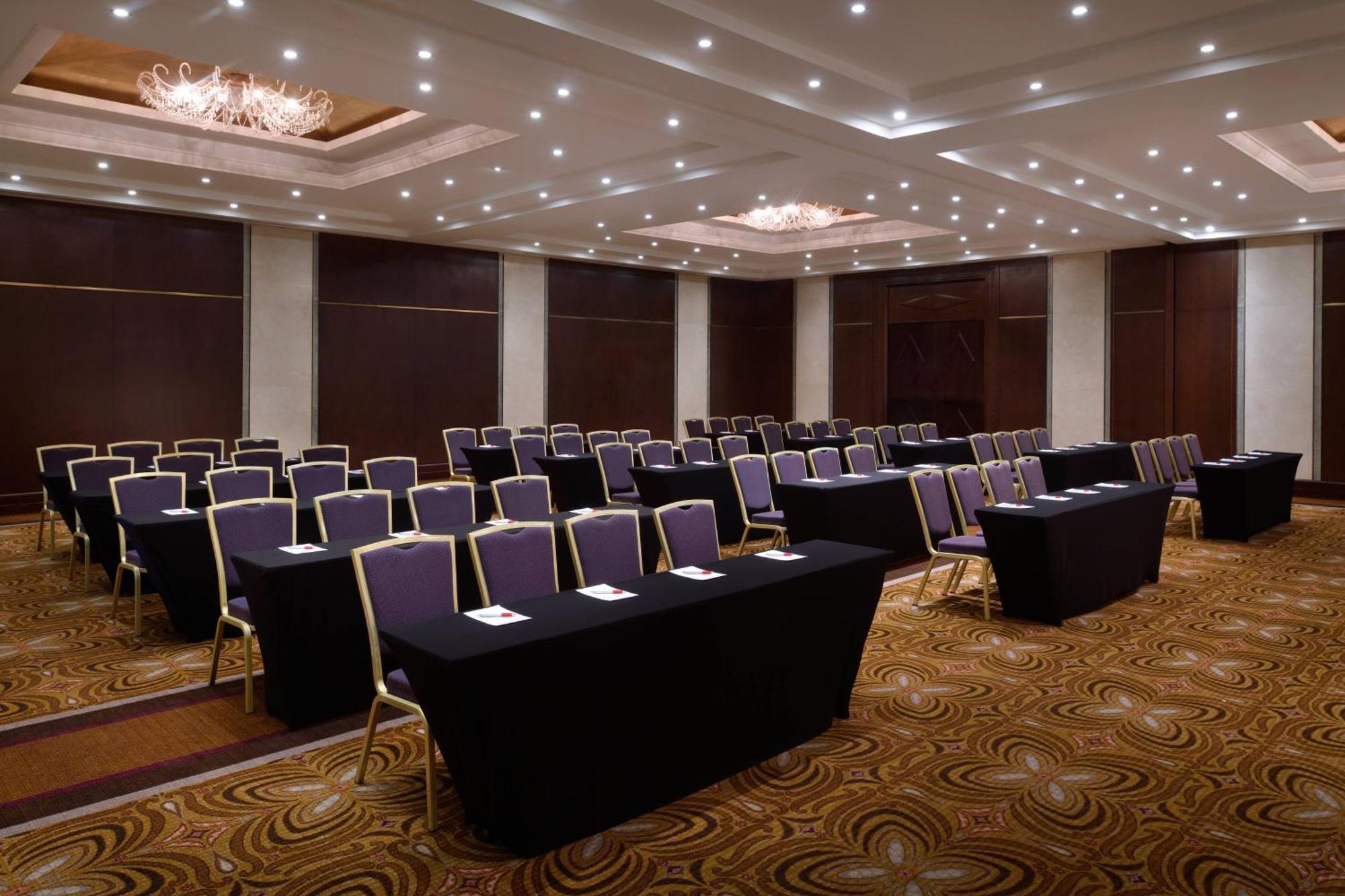 Riyadh Marriott Hotel Екстер'єр фото